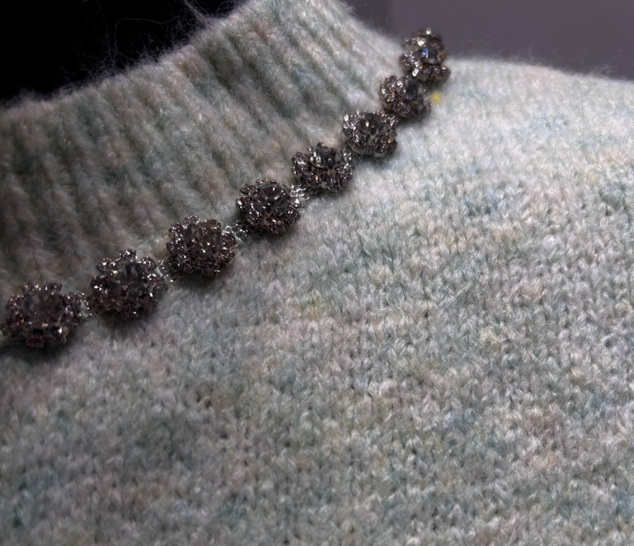 Mid-length sleeve girl necklace art:6062