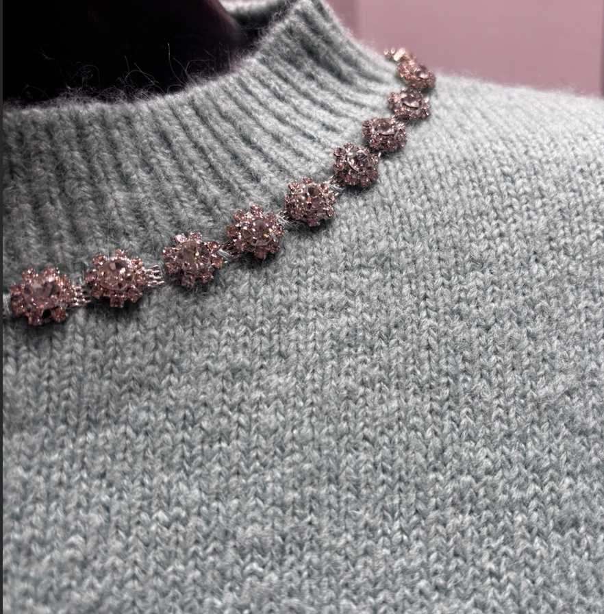 Mid-length sleeve girl necklace art:6062