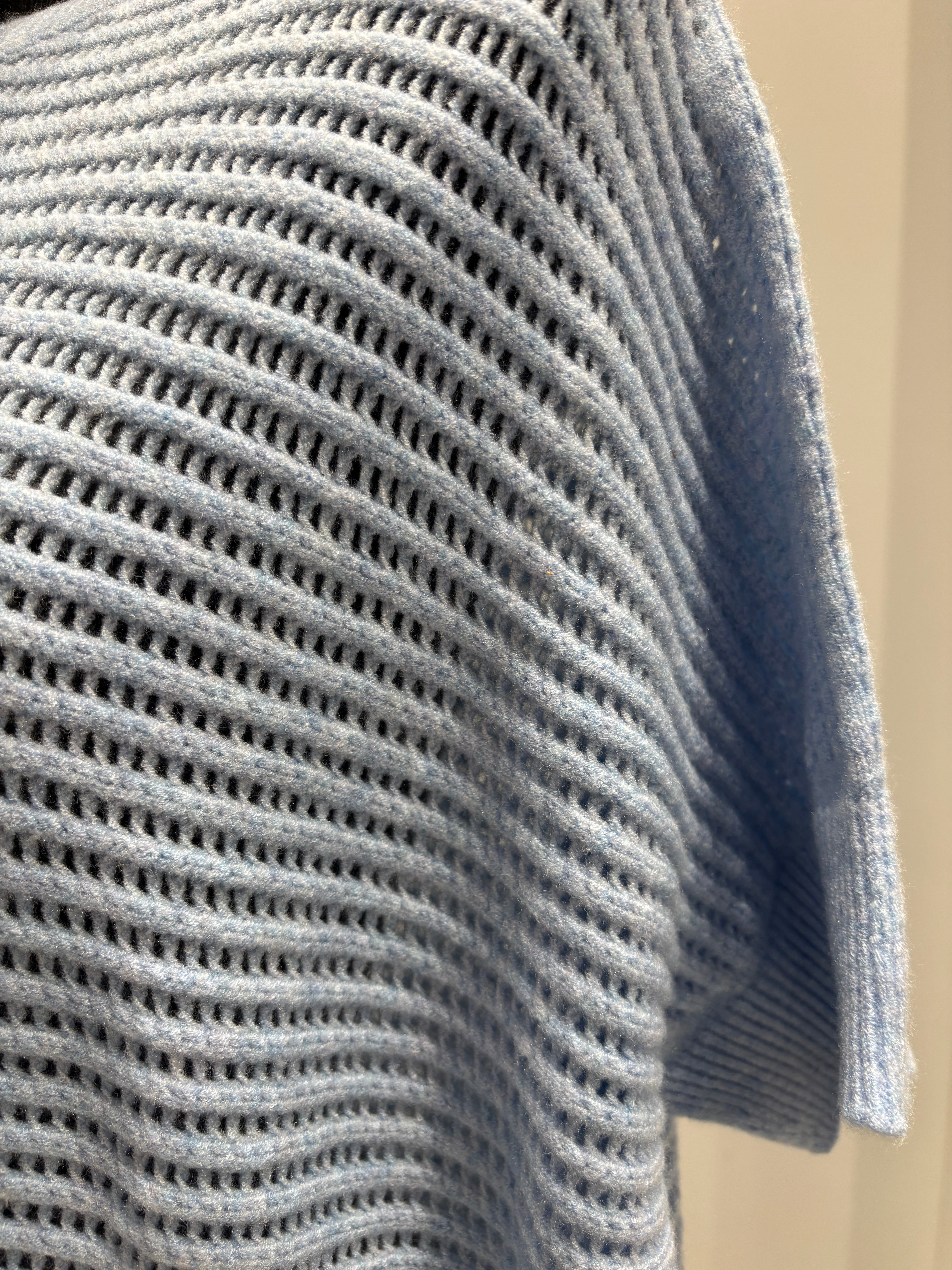 skin-friendly sweater gd21528