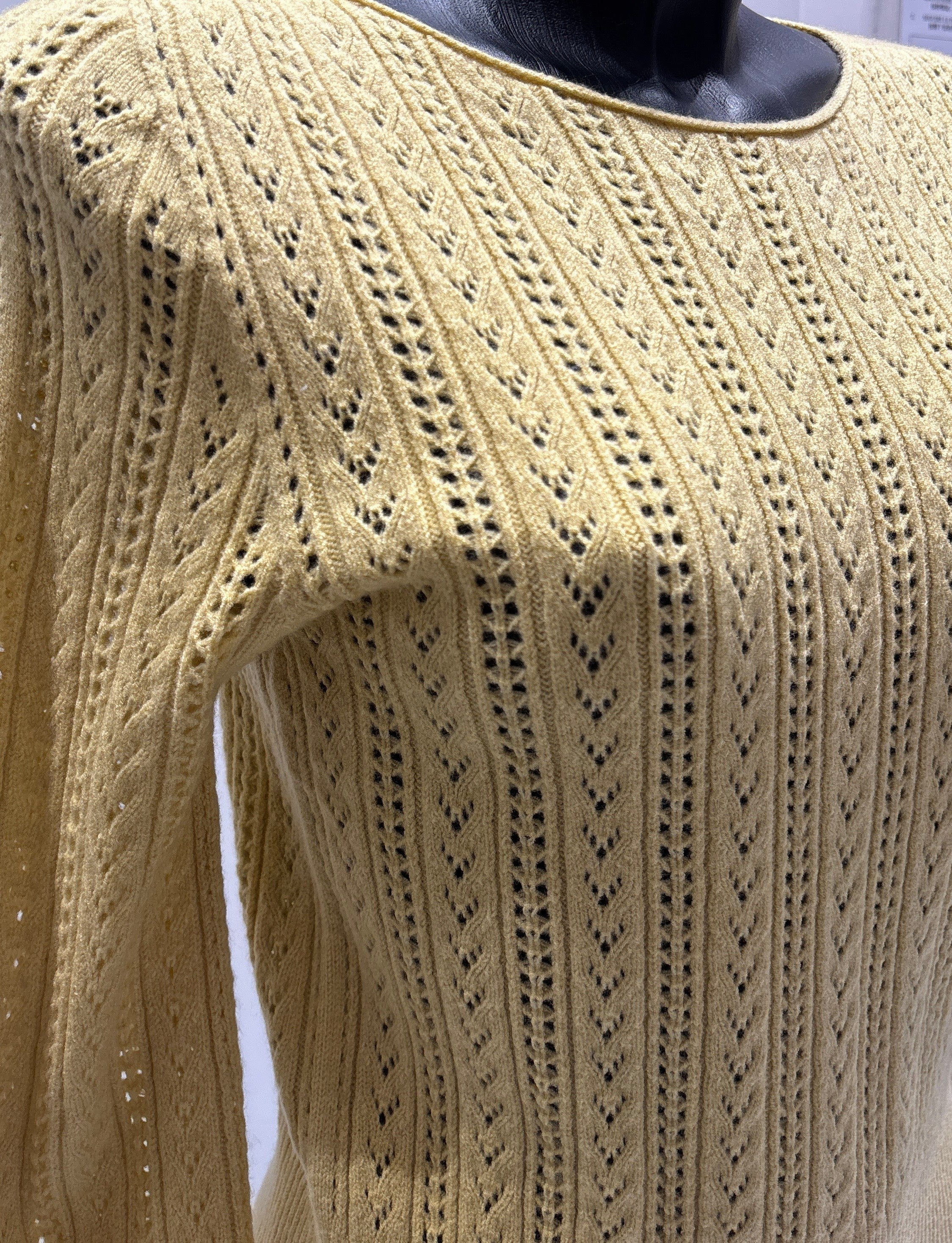 Openwork skin-friendly sweater gd21153