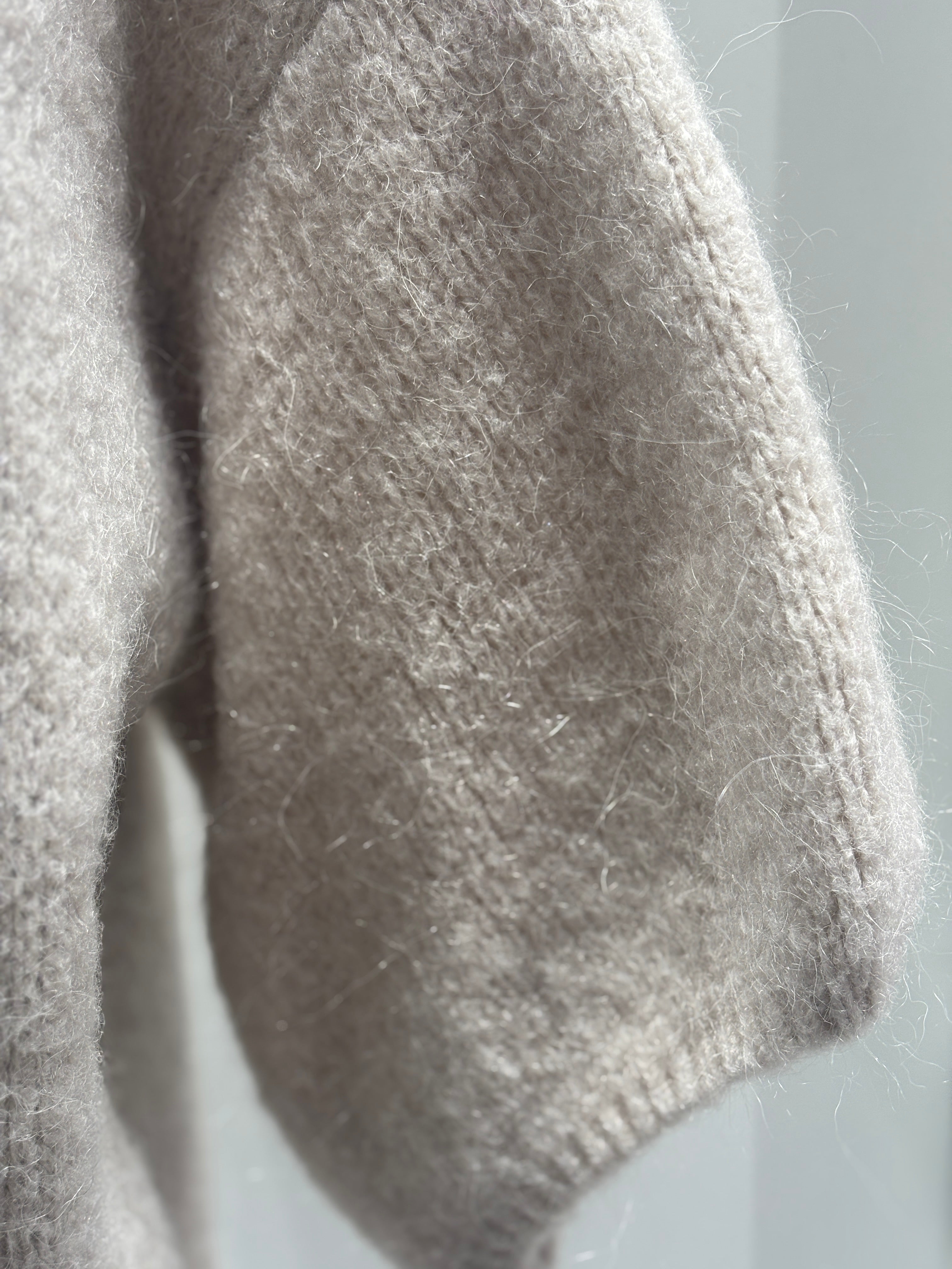 baby alpaca Mid-length sleeve Cardigan crew neck art.21287