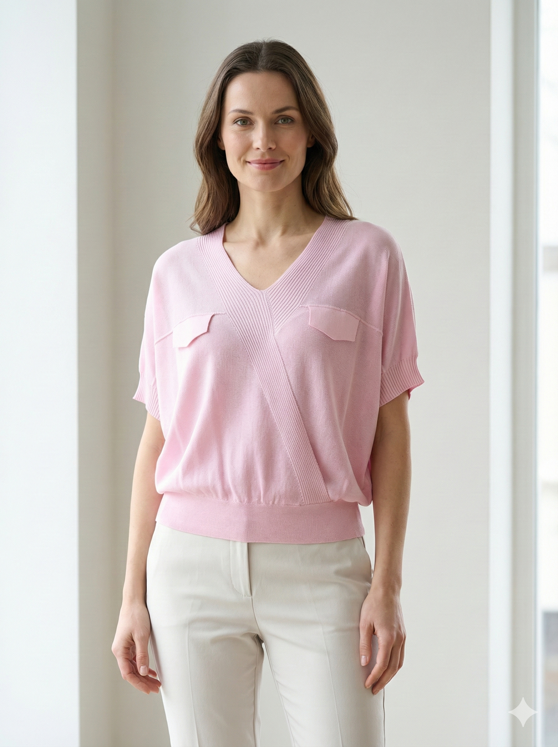 Short-sleeved, batwing sleeves, faux pockets, V-neck, casual. art.8501