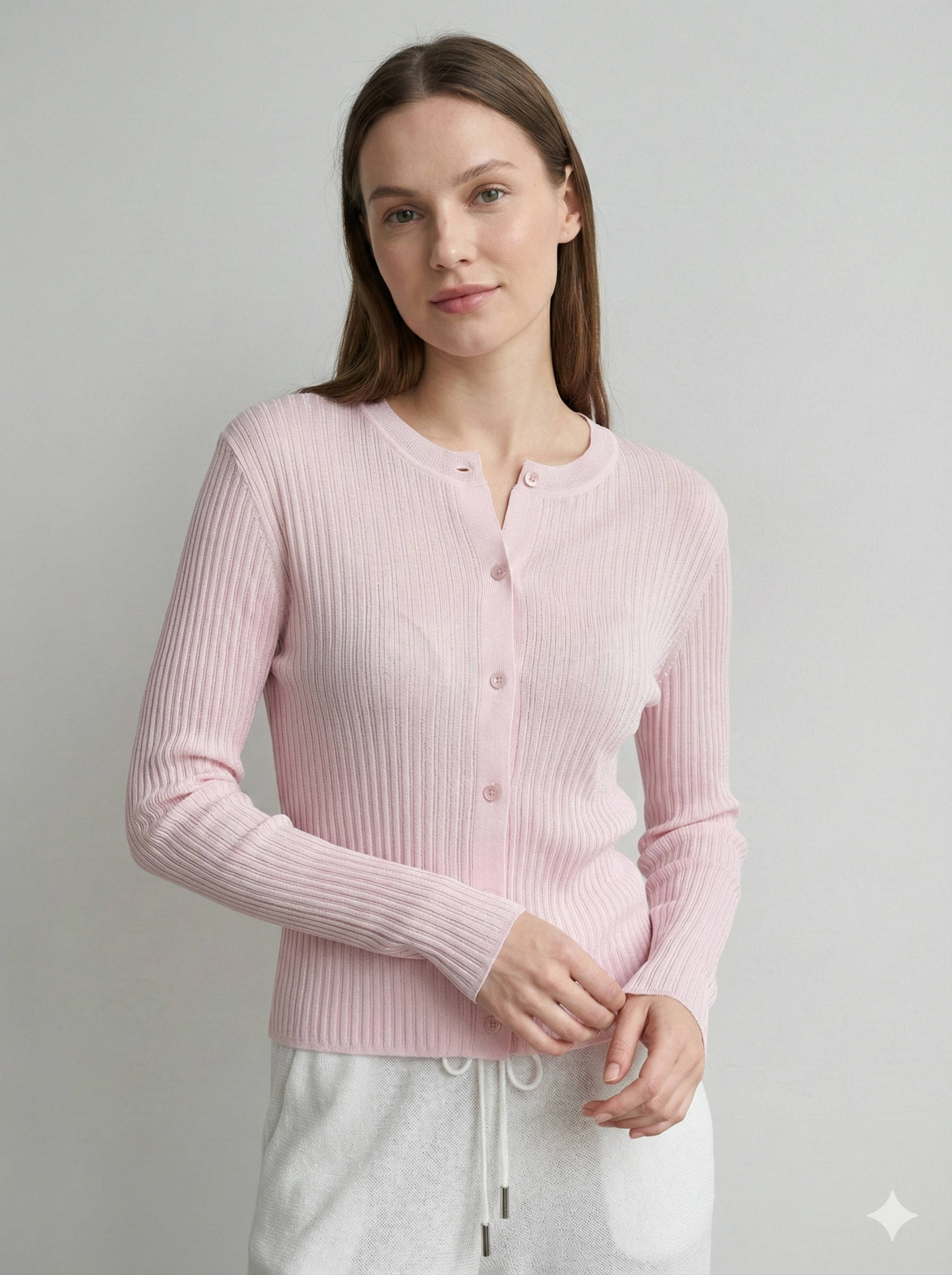 Viscose fiber knitted crewneck cardigan with high elasticity and stretch. 92092