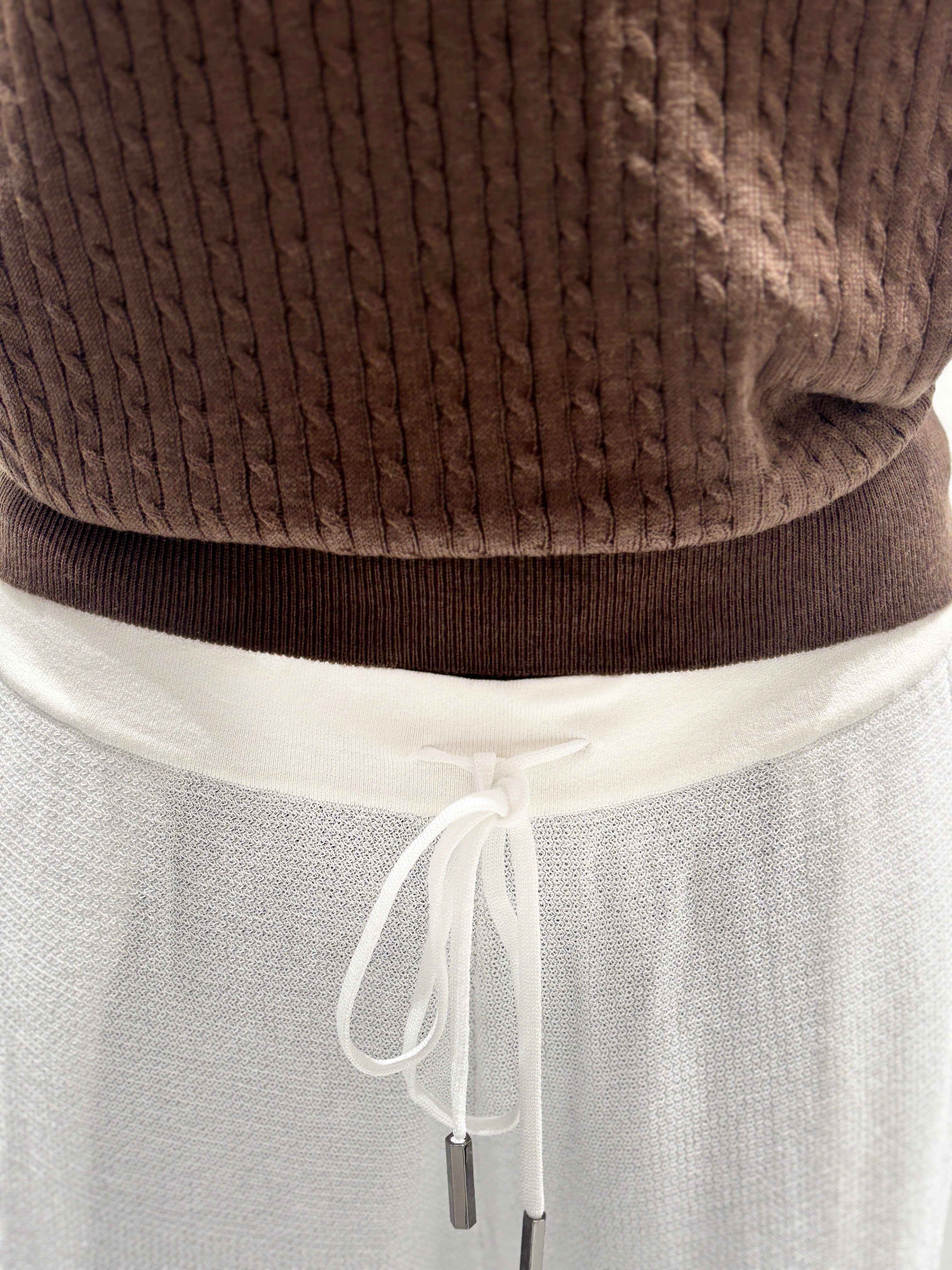 3D seamless short-sleeved crew neck sweater with twisted rope style, 33% wool.H8609