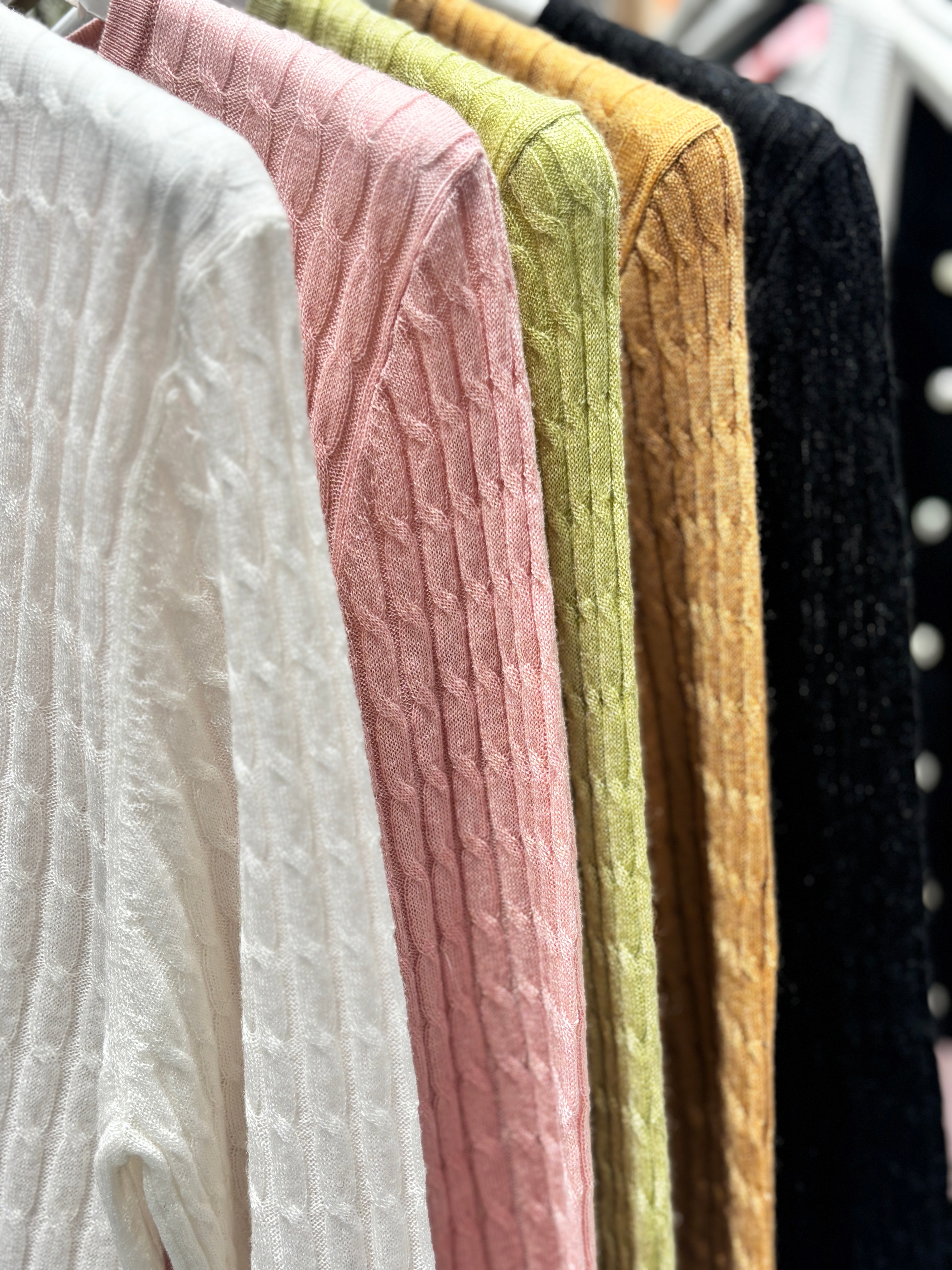 3D seamless Long-sleeved crew neck sweater with twisted rope style, 33% wool.A8655 (Copy)