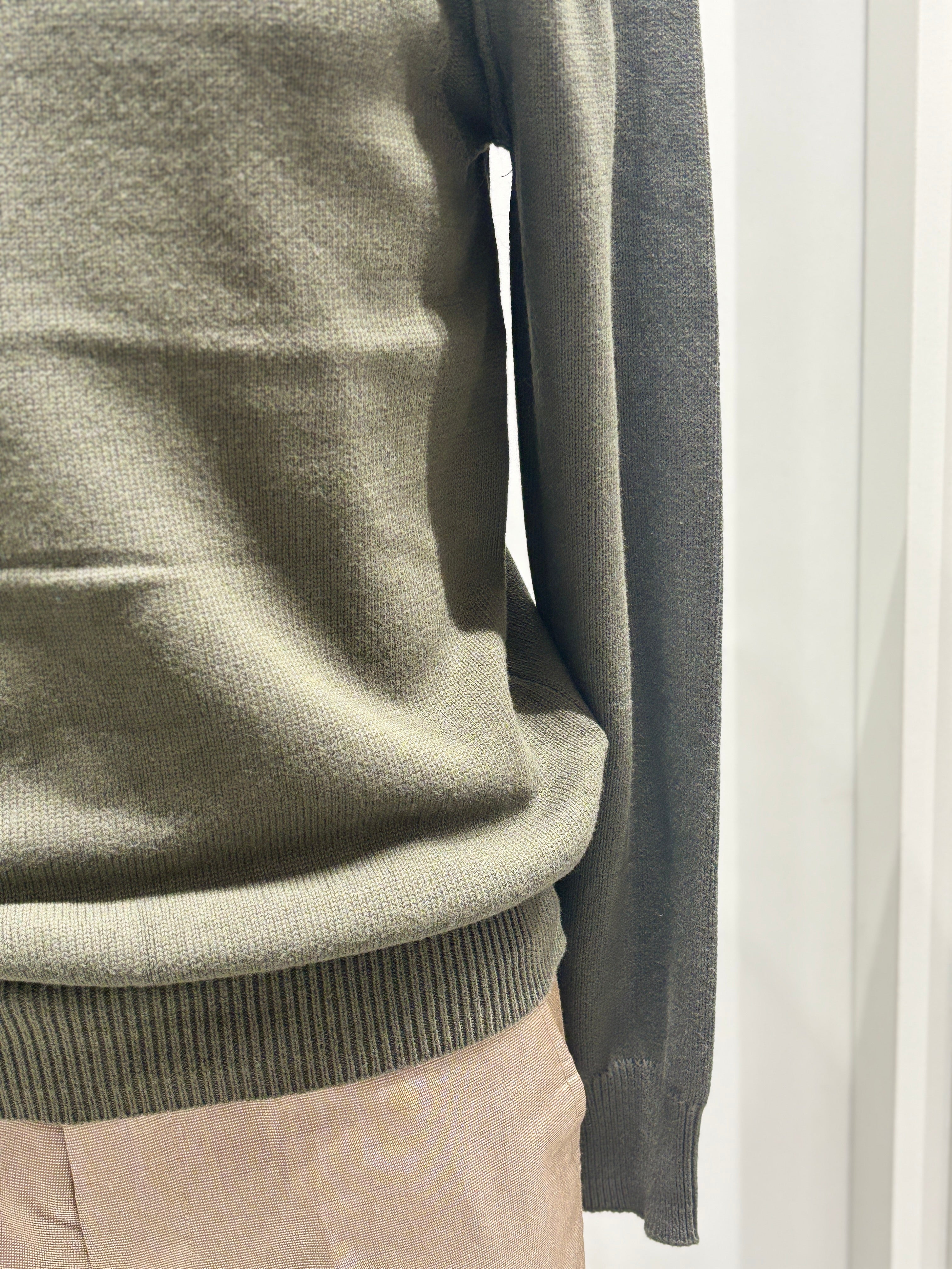 crew-neck cotton men sweater H046