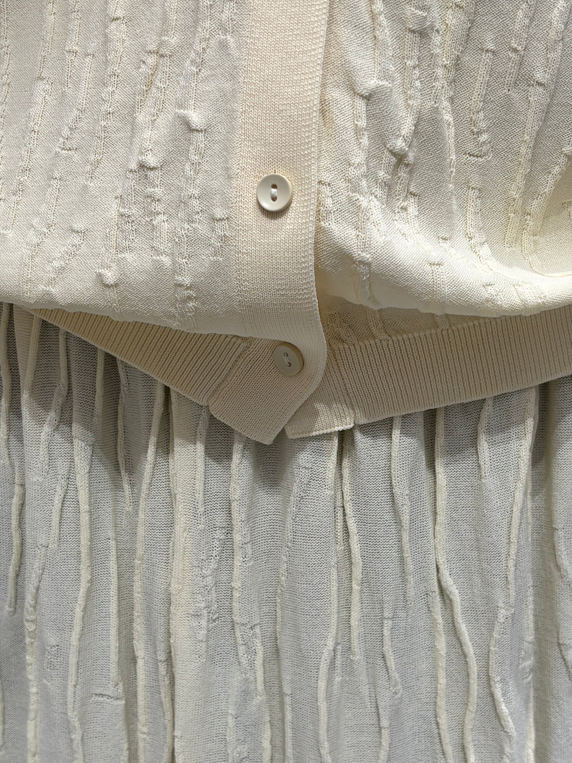 Spring/Summer Suit: Long-sleeved cardigan, camisole, long skirt, jacquard, women's sweater (14-gauge) 32211,32206