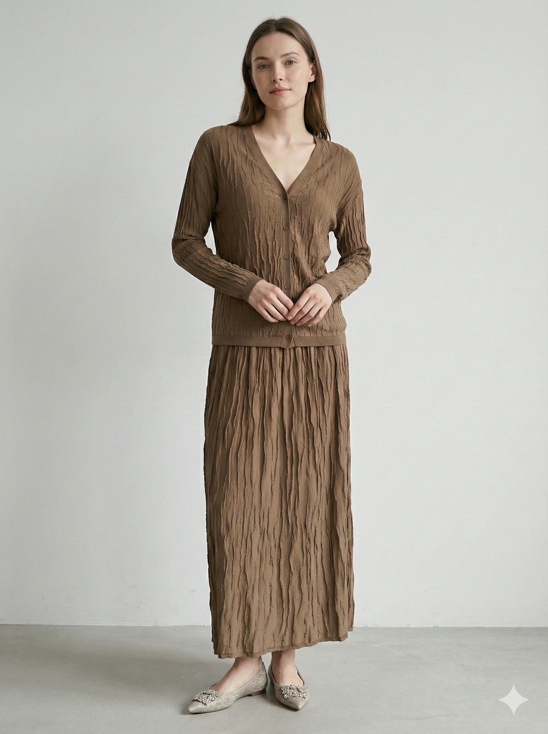 Spring/Summer Suit: Long-sleeved cardigan, camisole, long skirt, jacquard, women's sweater (14-gauge) 32211,32206