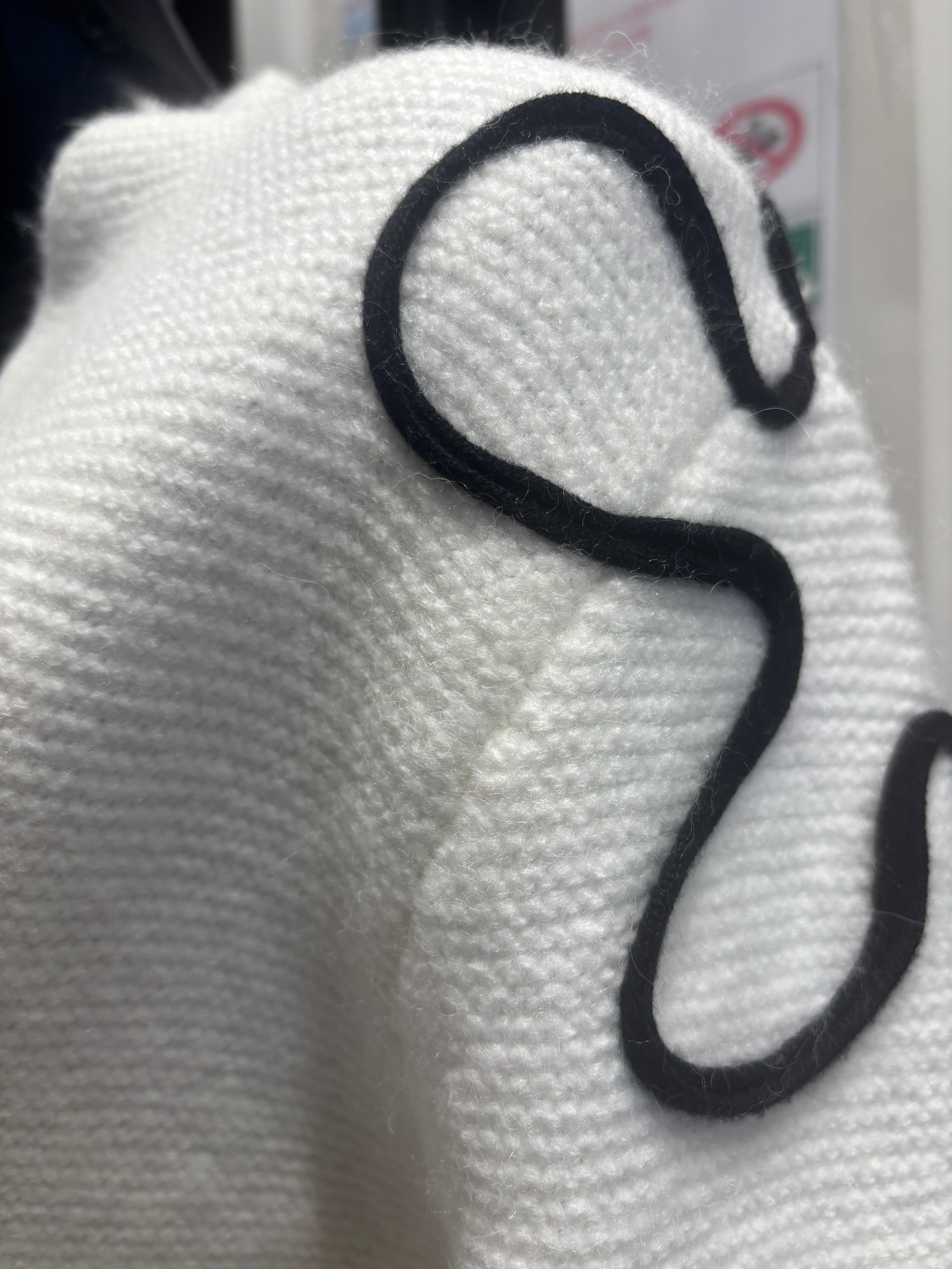 sweater caot embroidered art.6080