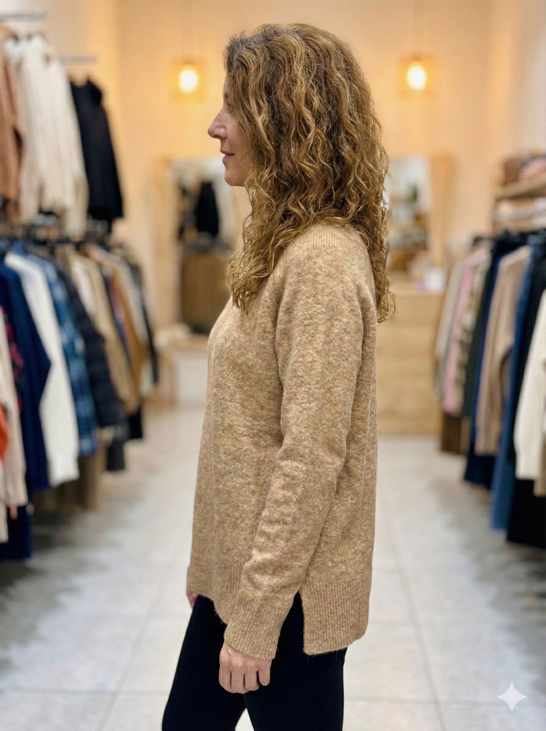 Simple and casual art.6022