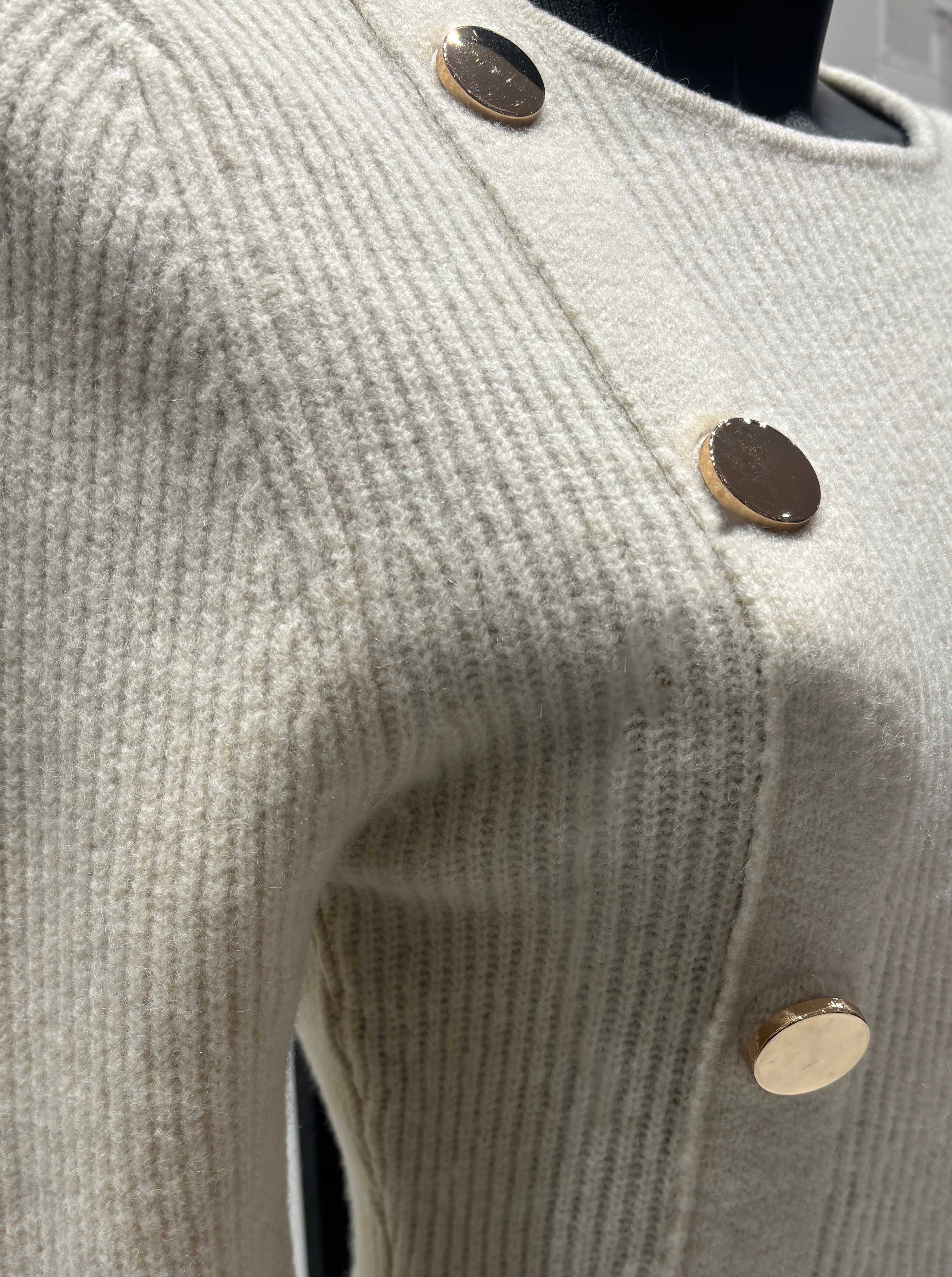 Bottoni decorativi in ​​metallo per maglioni in primavera, autunno e inverno