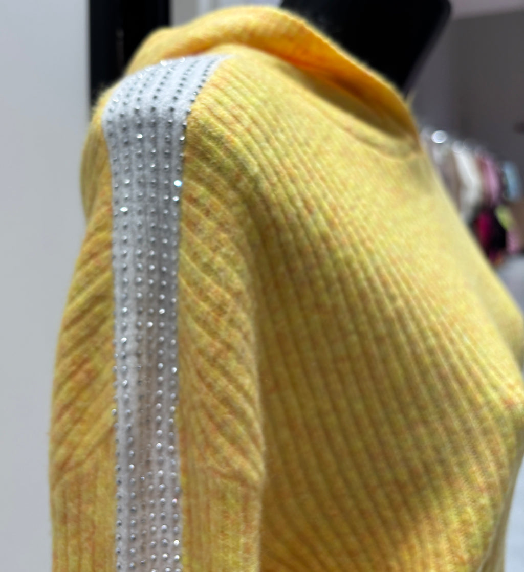 Hoodie Sweater art.6083