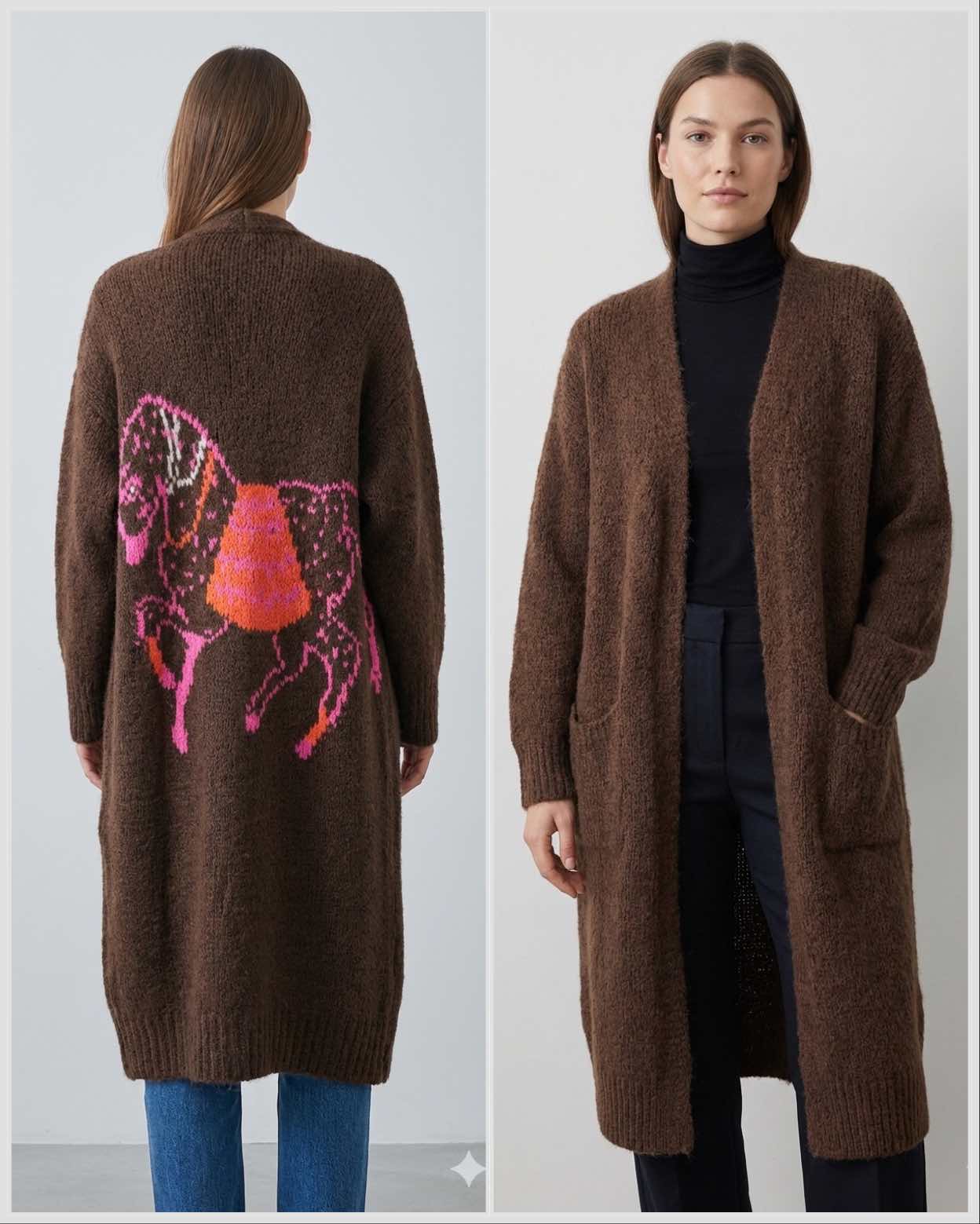Horse. Jacquard pattern on the back. Sweater/Coat art. 21377