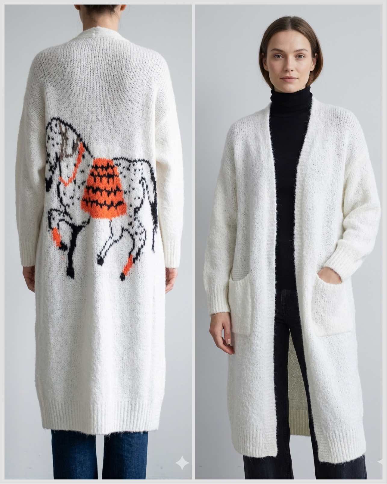 Horse. Jacquard pattern on the back. Sweater/Coat art. 21377