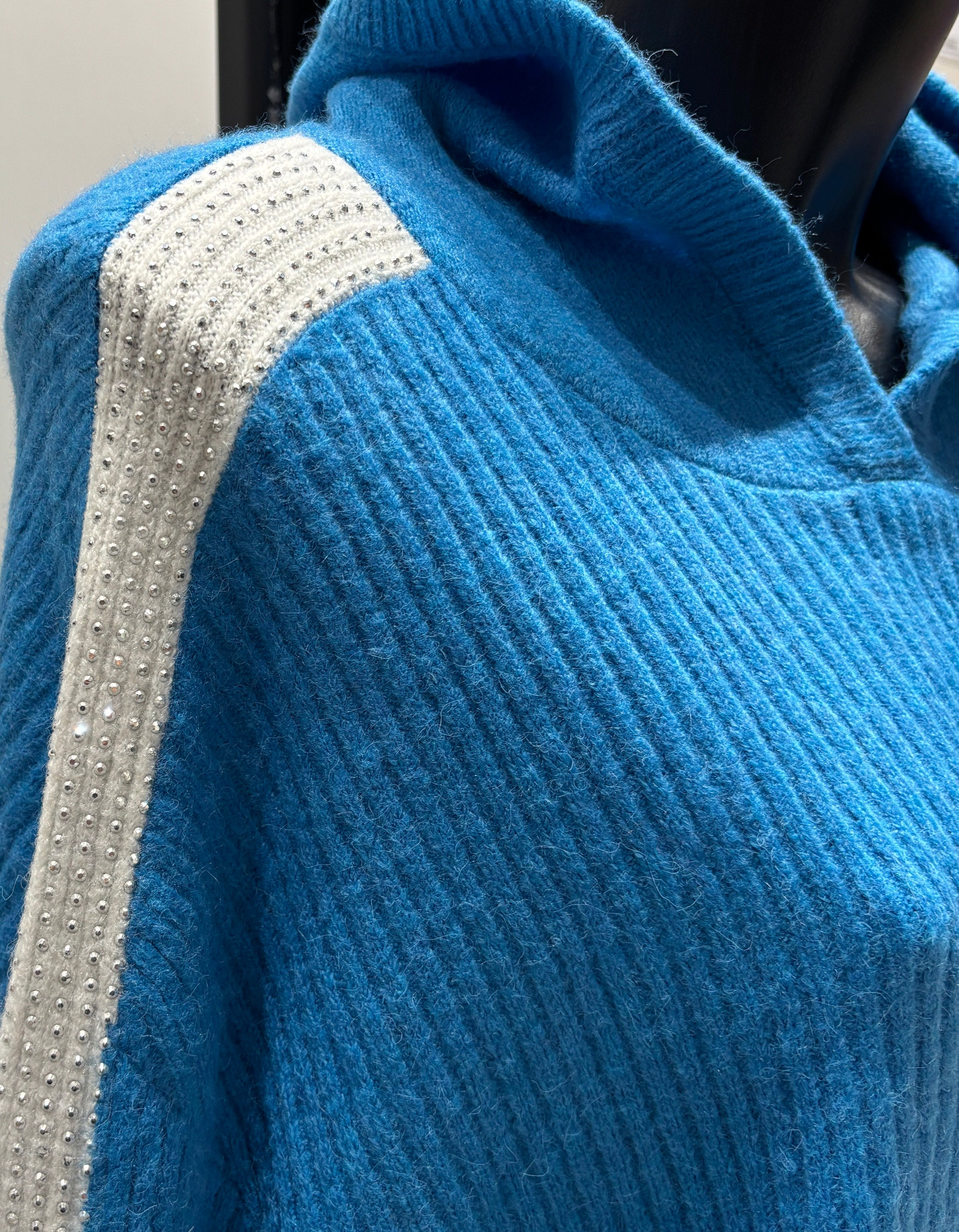 Hoodie Sweater art.6083