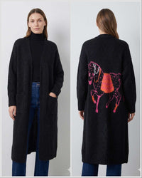 Horse. Jacquard pattern on the back. Sweater/Coat art. 21377