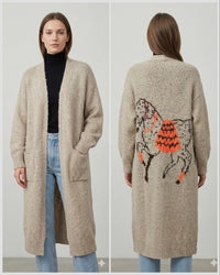 Horse. Jacquard pattern on the back. Sweater/Coat art. 21377