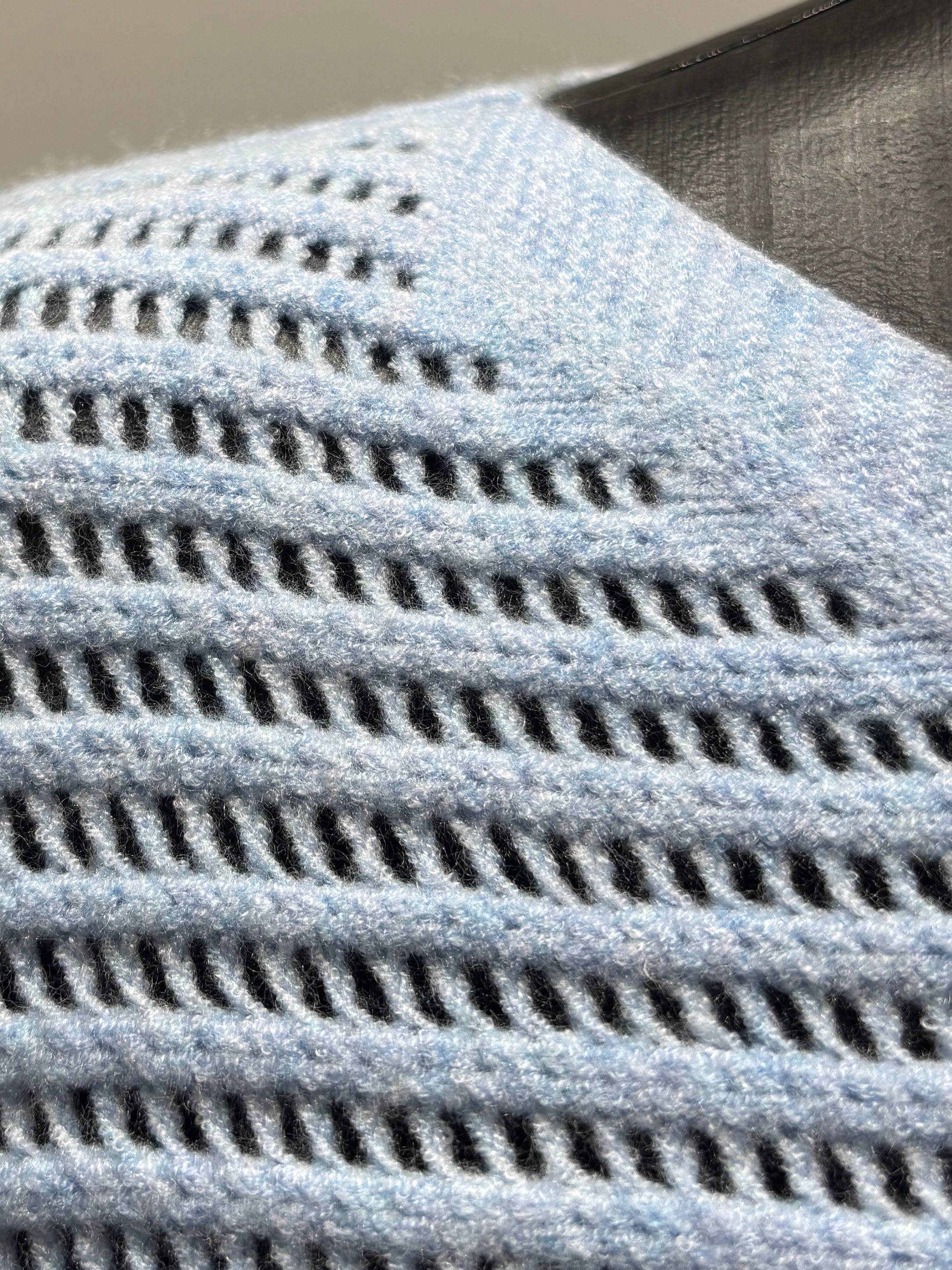 skin-friendly sweater gd21528