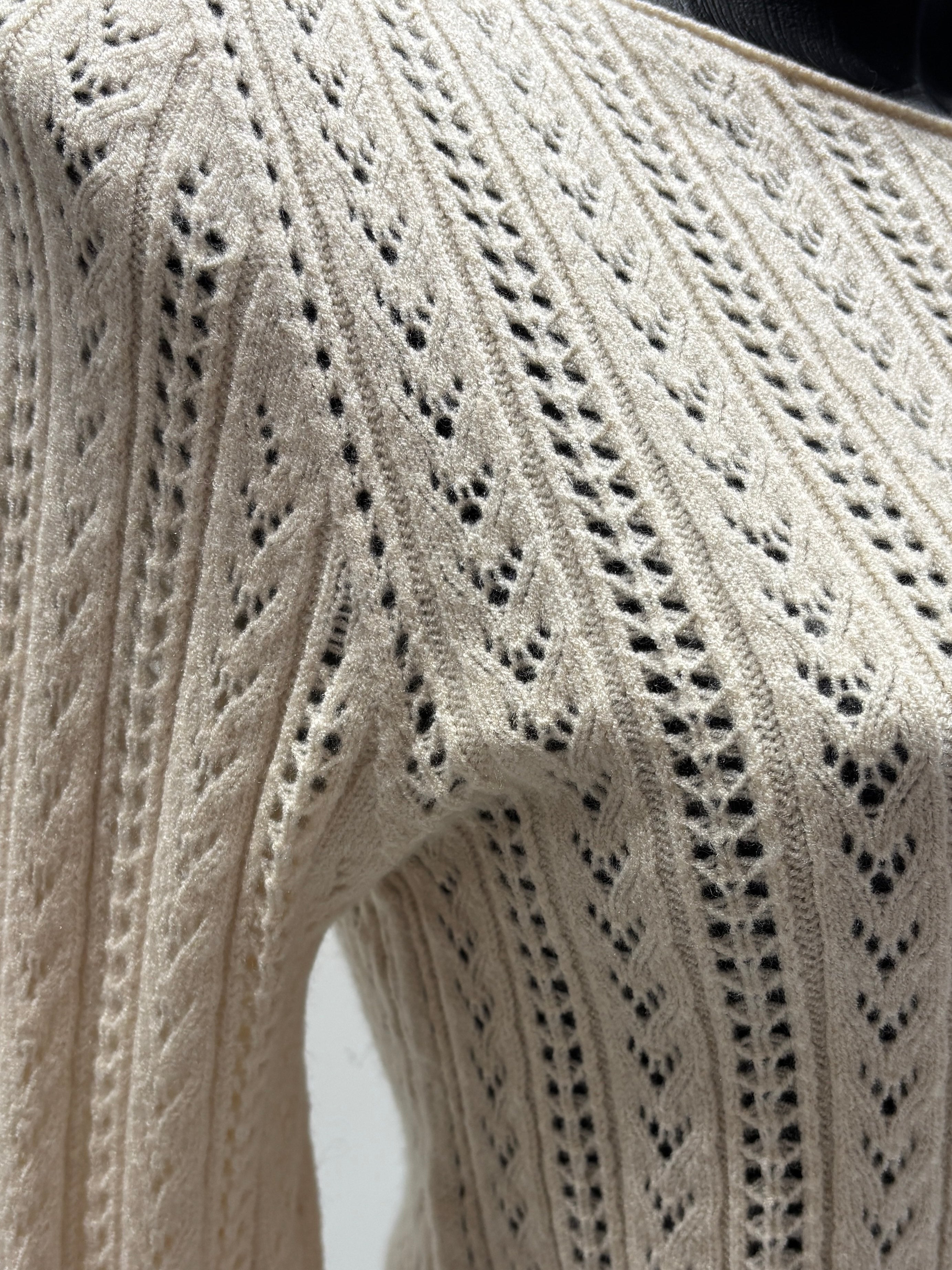 Openwork skin-friendly sweater gd21153