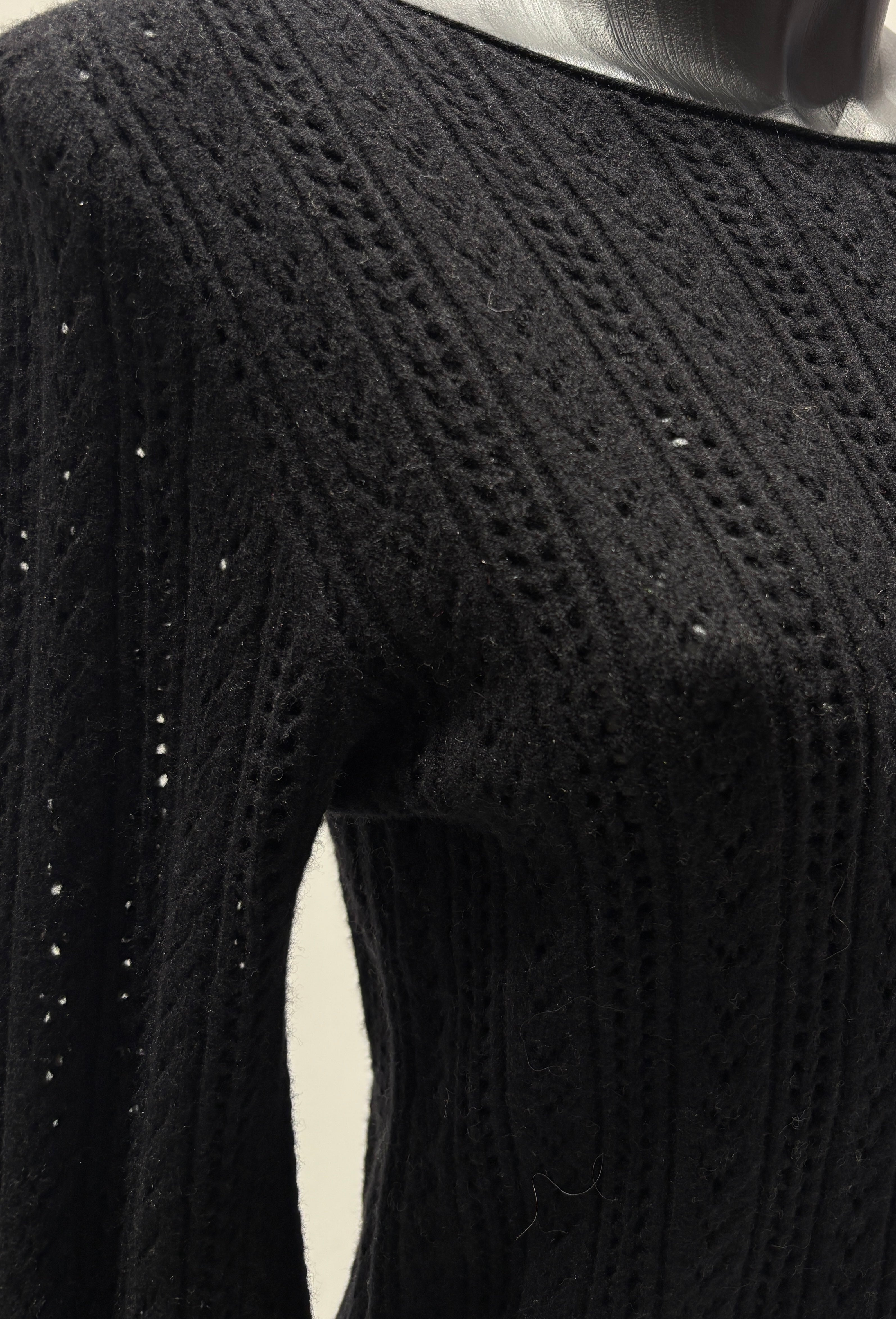 Openwork skin-friendly sweater gd21153