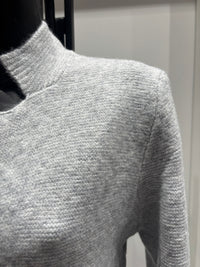 Sweaters, coats, and jackets for spring, autumn, and winter art.6087