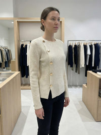 Bottoni decorativi in ​​metallo per maglioni in primavera, autunno e inverno