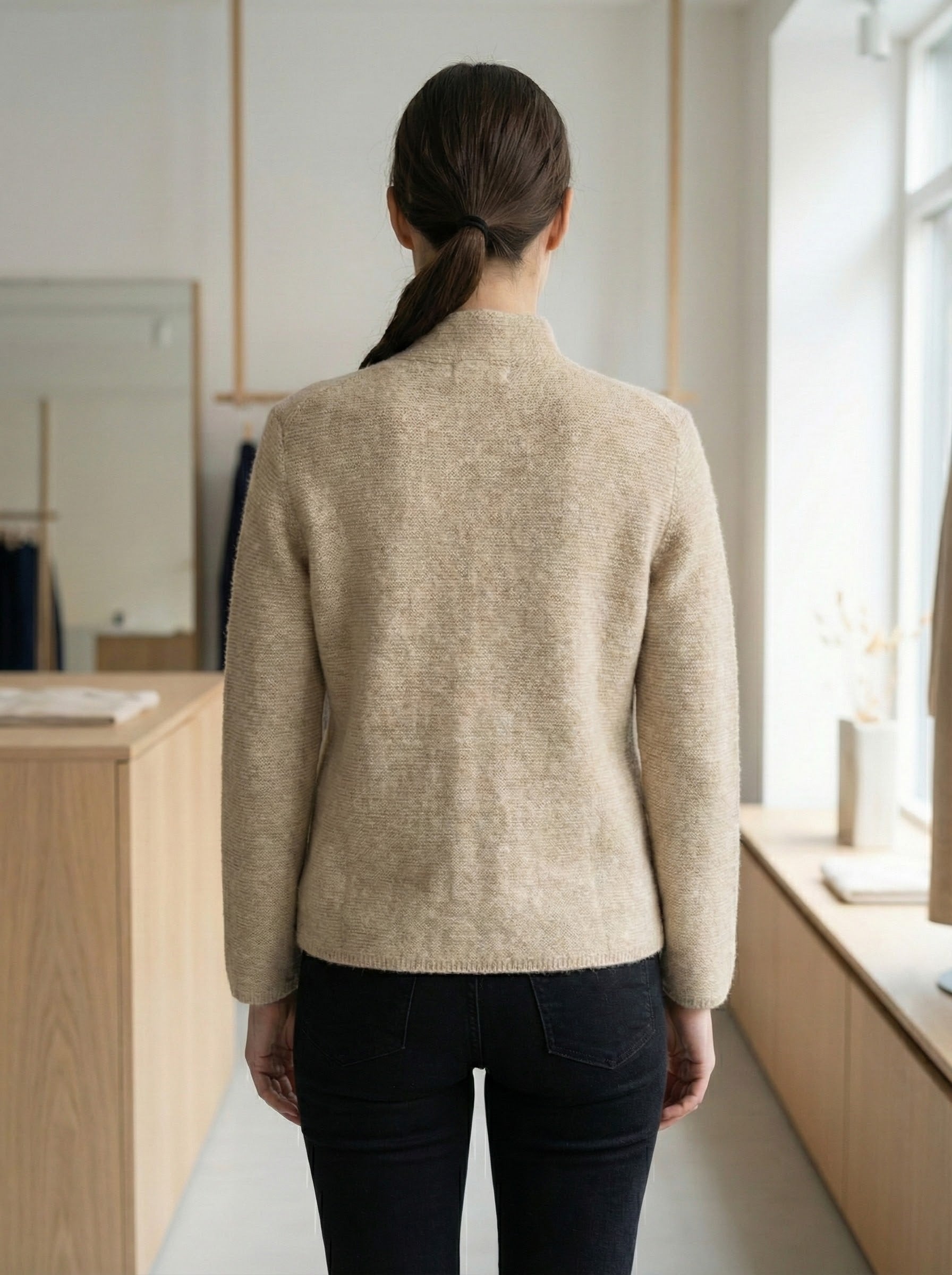 Sweaters, coats, and jackets for spring, autumn, and winter art.6087