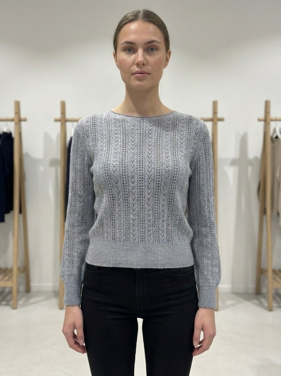 Medium gray / one size