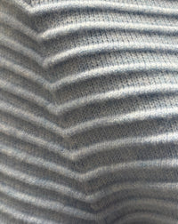 skin-friendly sweater gd21156