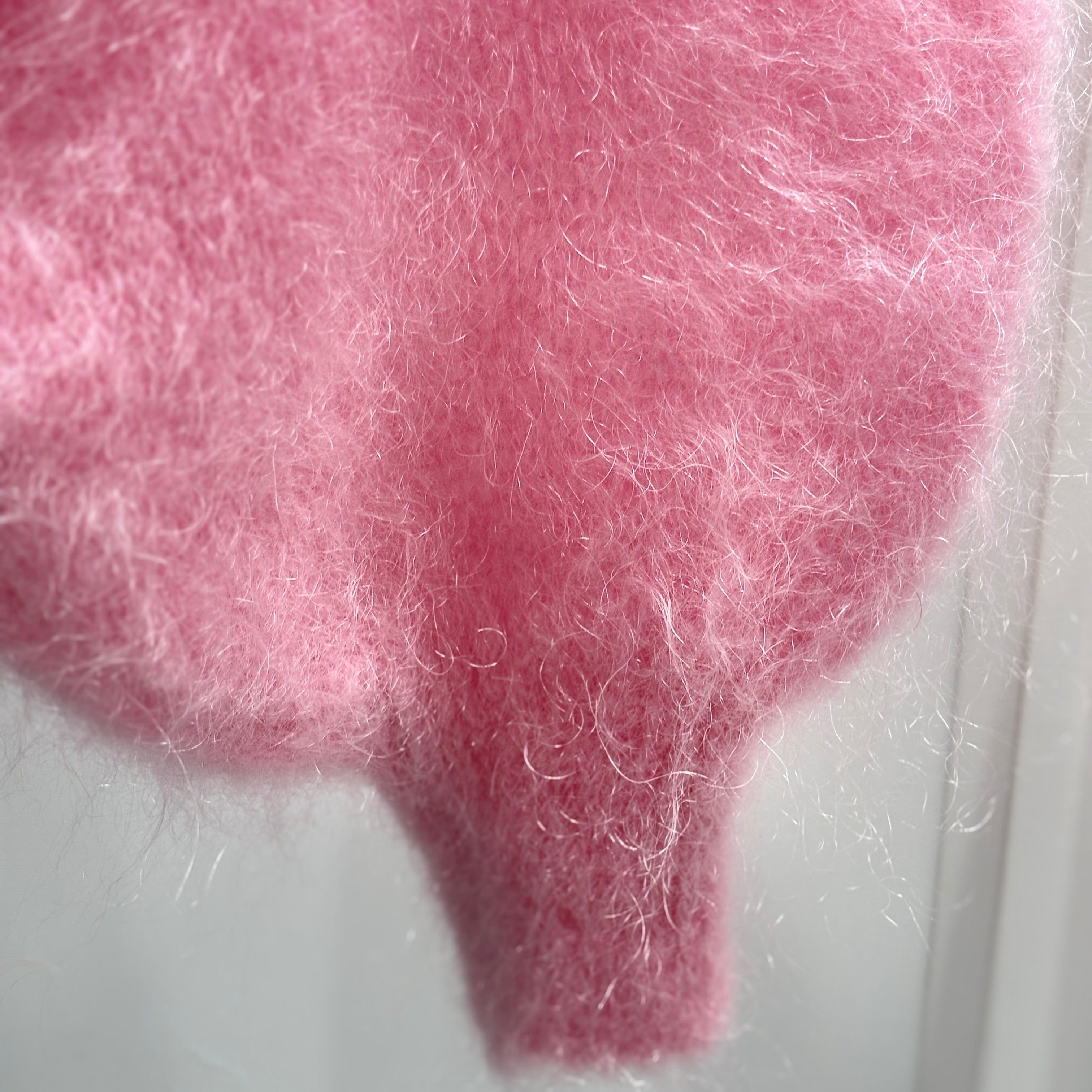 Baby mohair, V-neck collar, long-sleeved, Casual, puff sleeves style art.mh6102