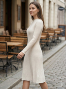 Long skirt sweater with fitted waist and long sleeves art.5201