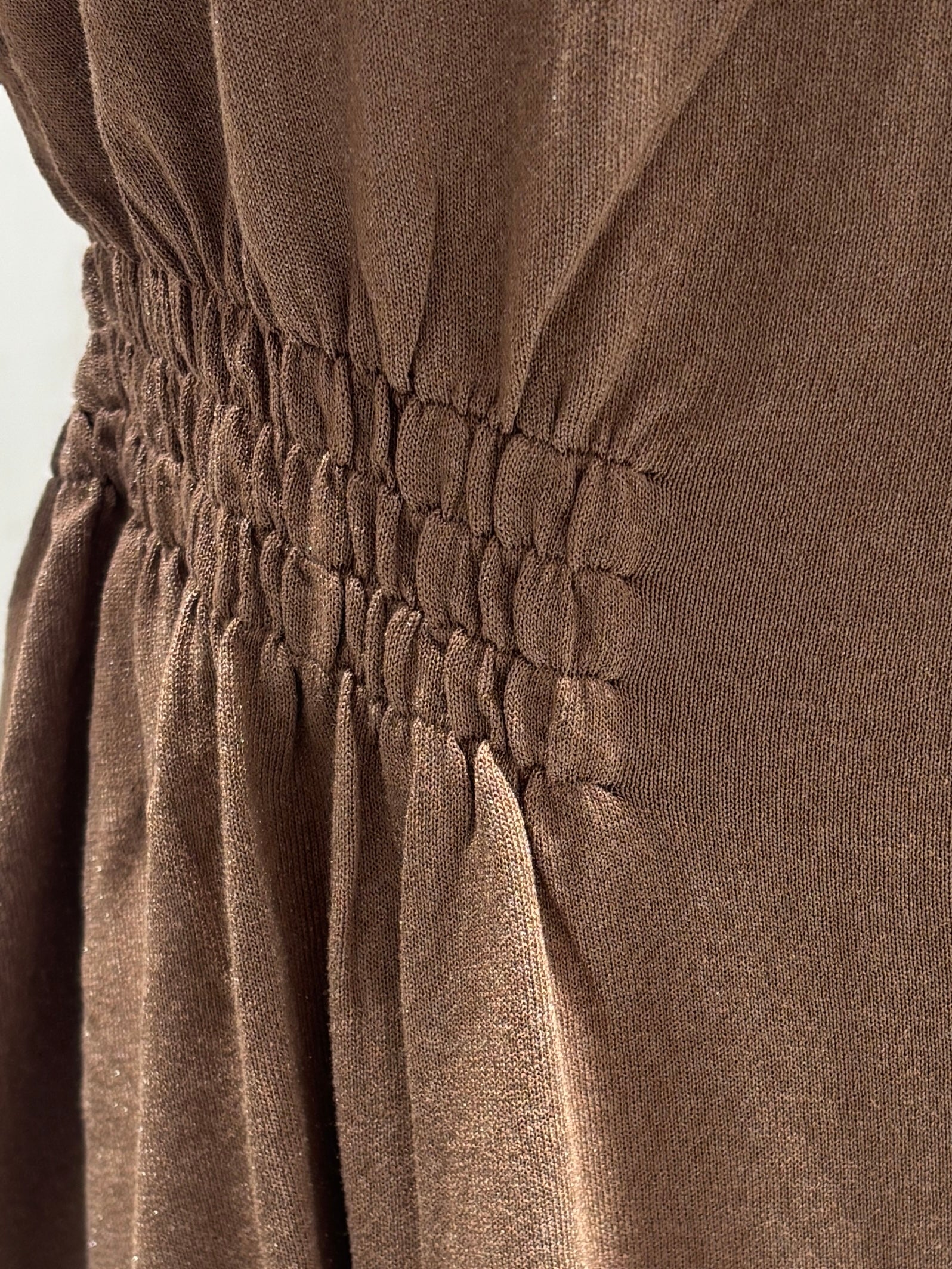 Short-sleeved,Pleats, single-sided slit, V-neck, casual. art.6906