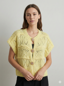 Sweater vest with metal buttons, sleeveless art.21611