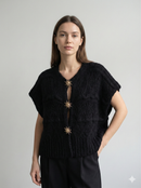 Sweater vest with metal buttons, sleeveless art.21611