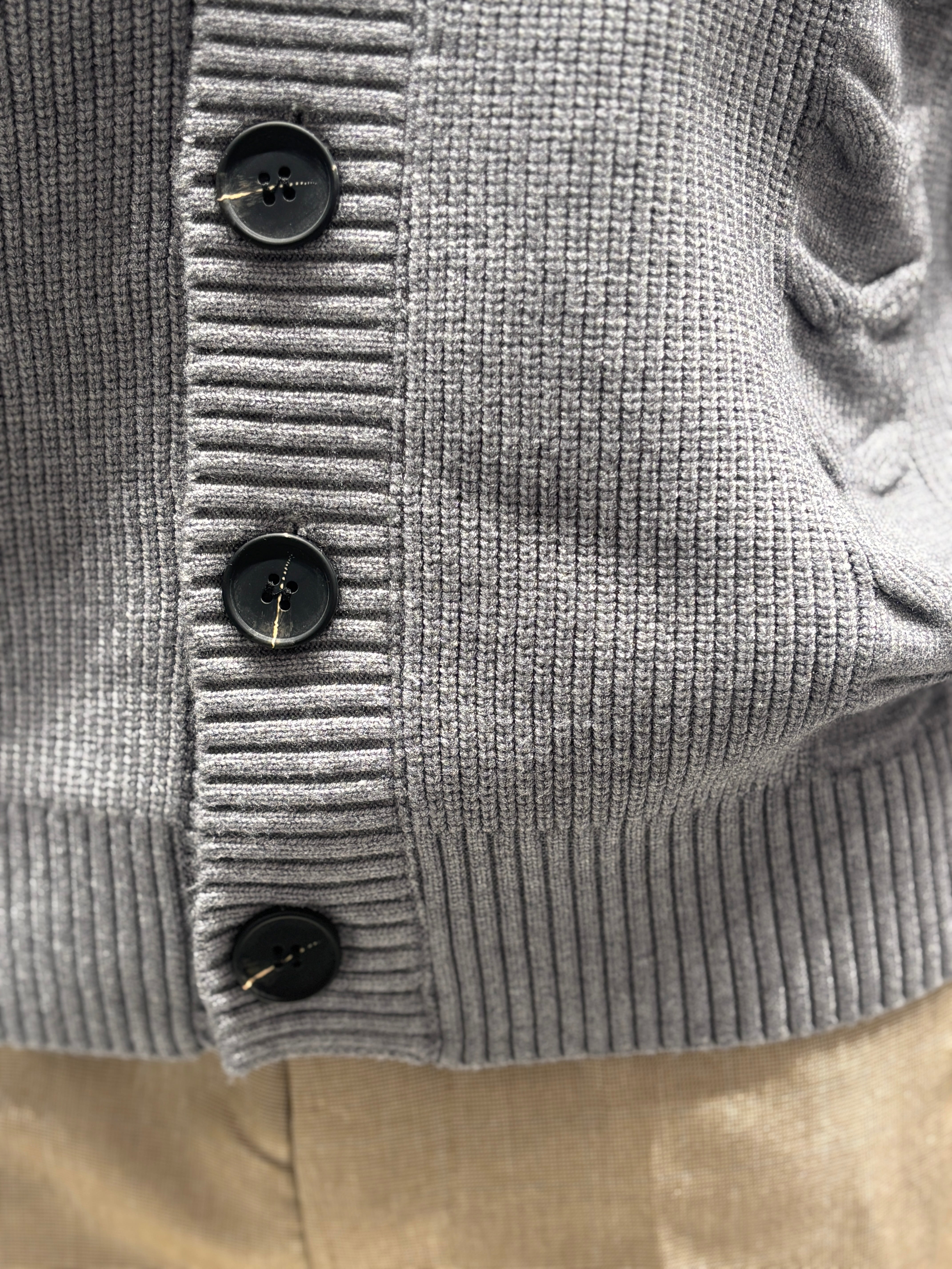 Men's button cardigan Sweater H017