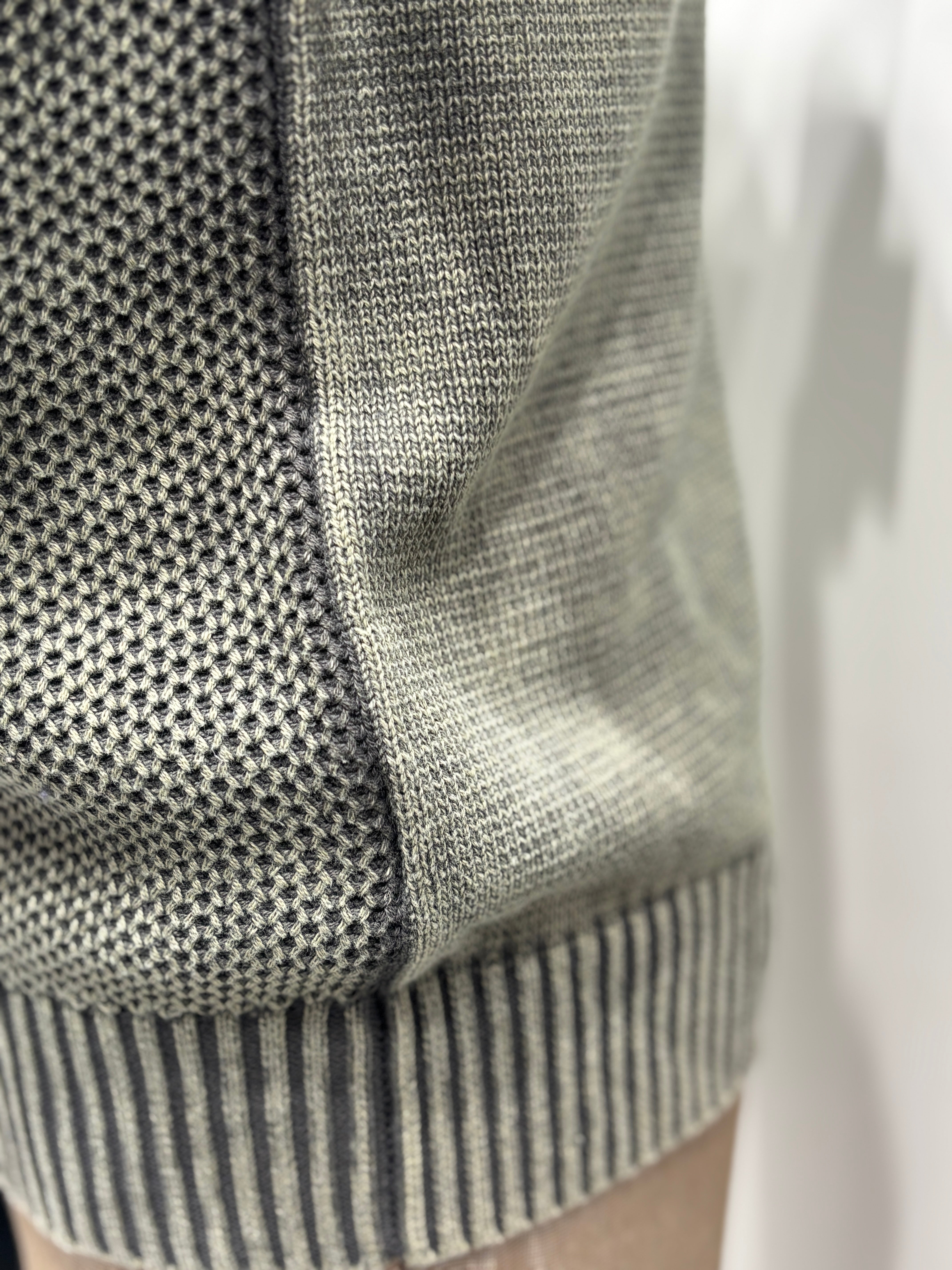 Stone wash jacquard zipper sweater H005