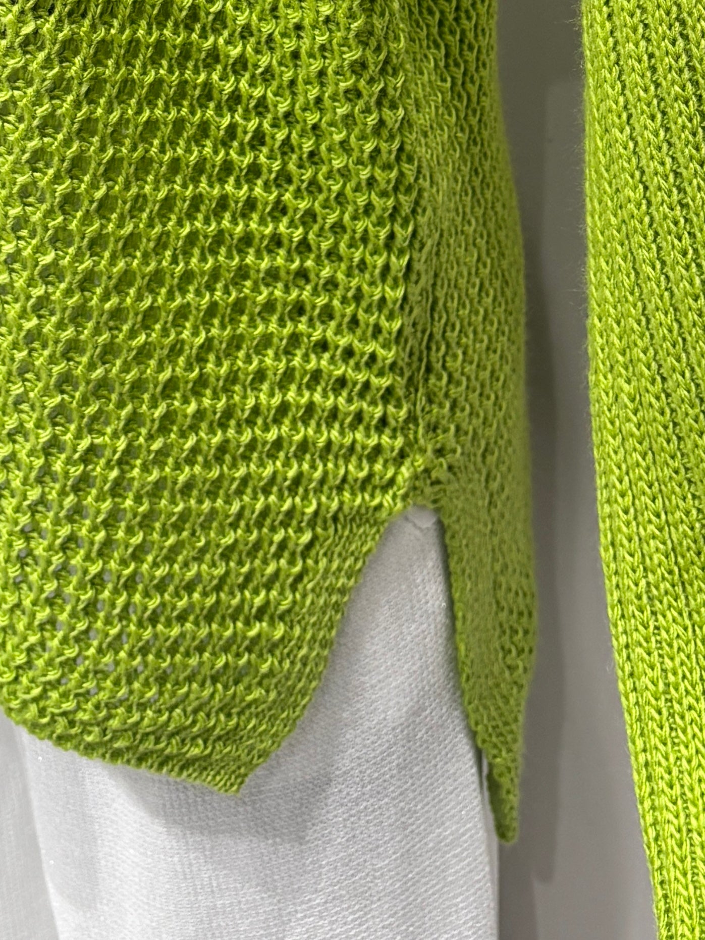 long sleeves v-neck spring sweater Square Print sy6022