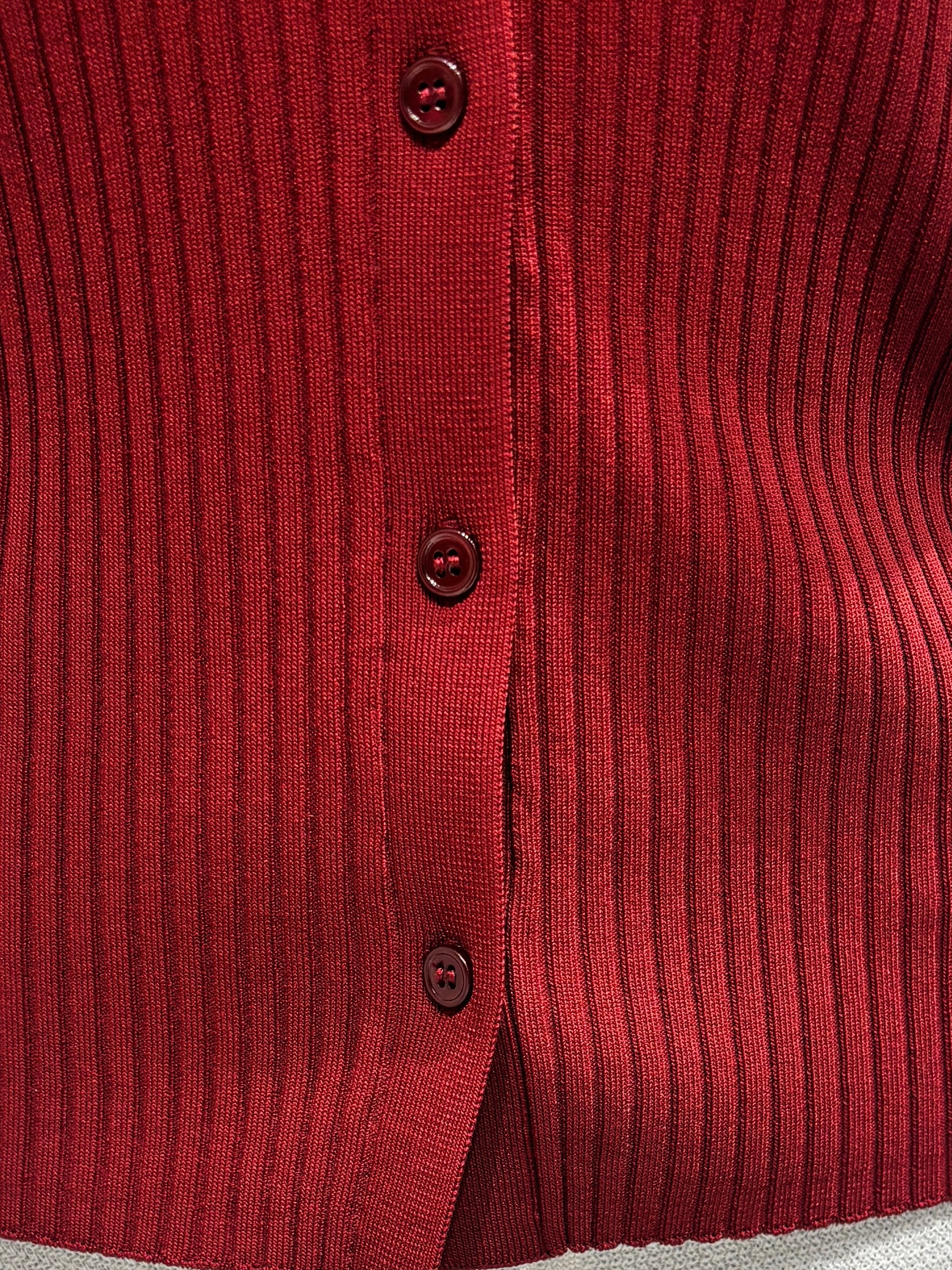 V-neck cardigan 95226