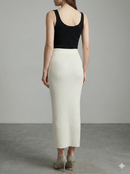 Knitted long pleated skirt 92088