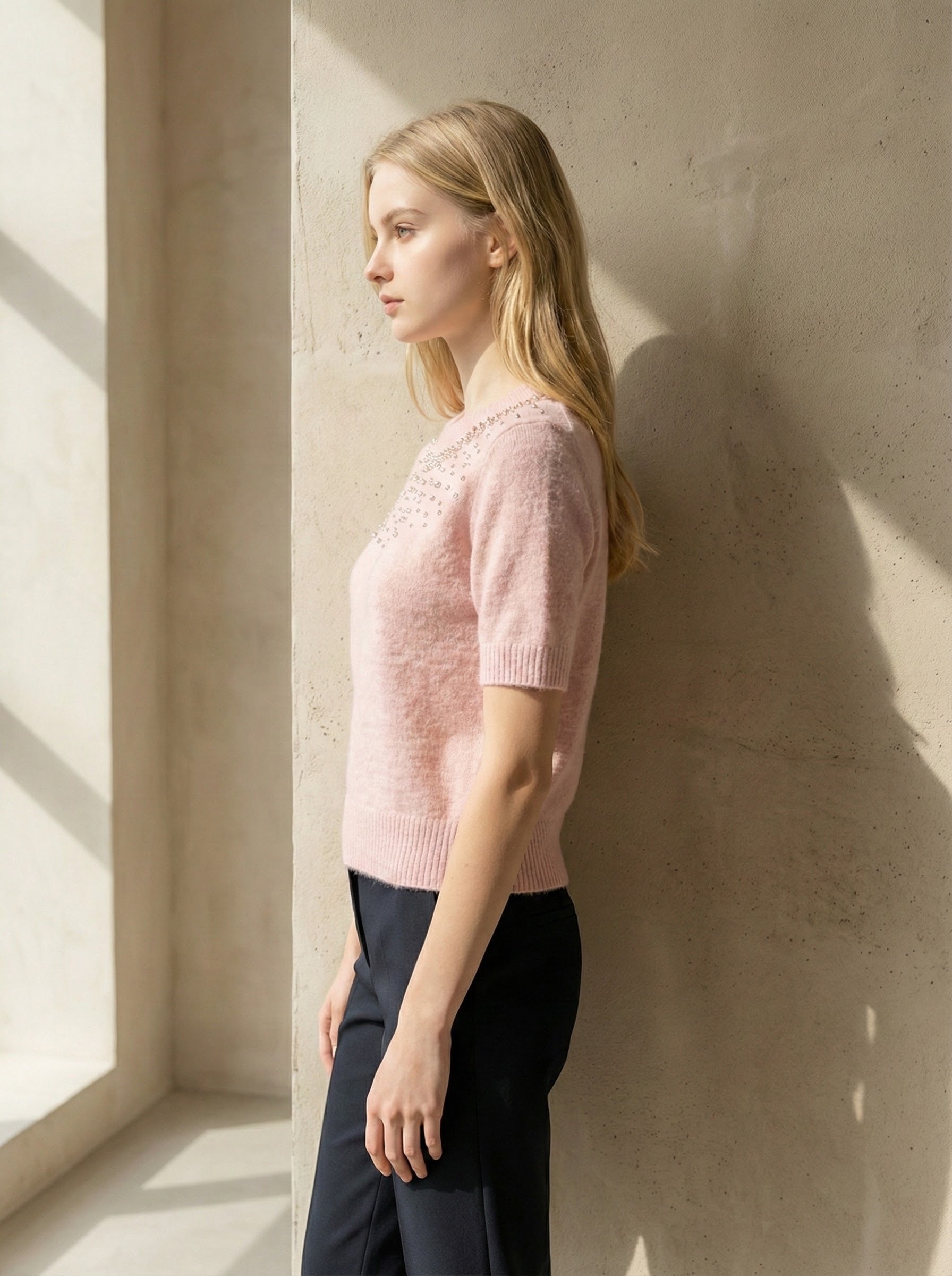 Mid-length sleeve girl necklace art：6069