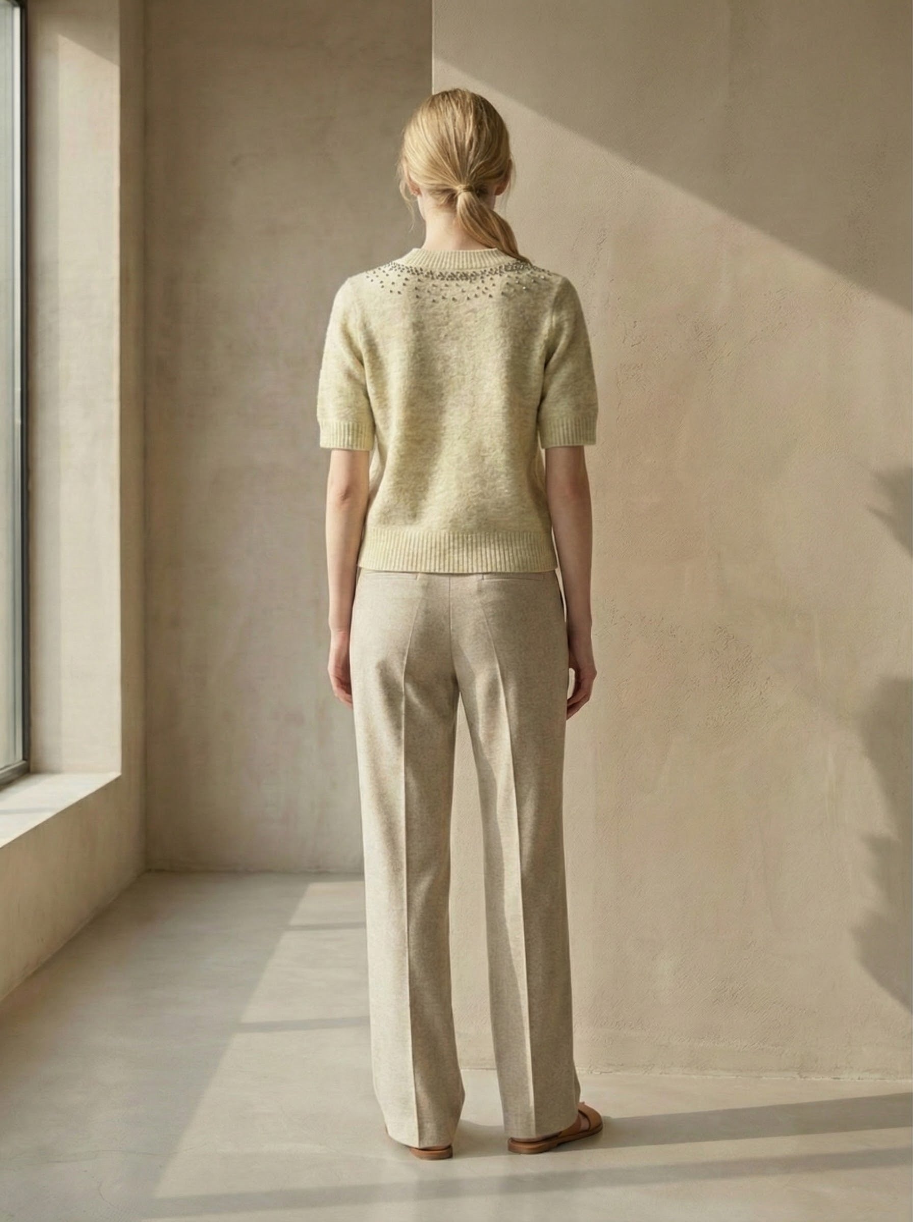 Mid-length sleeve girl necklace art：6069