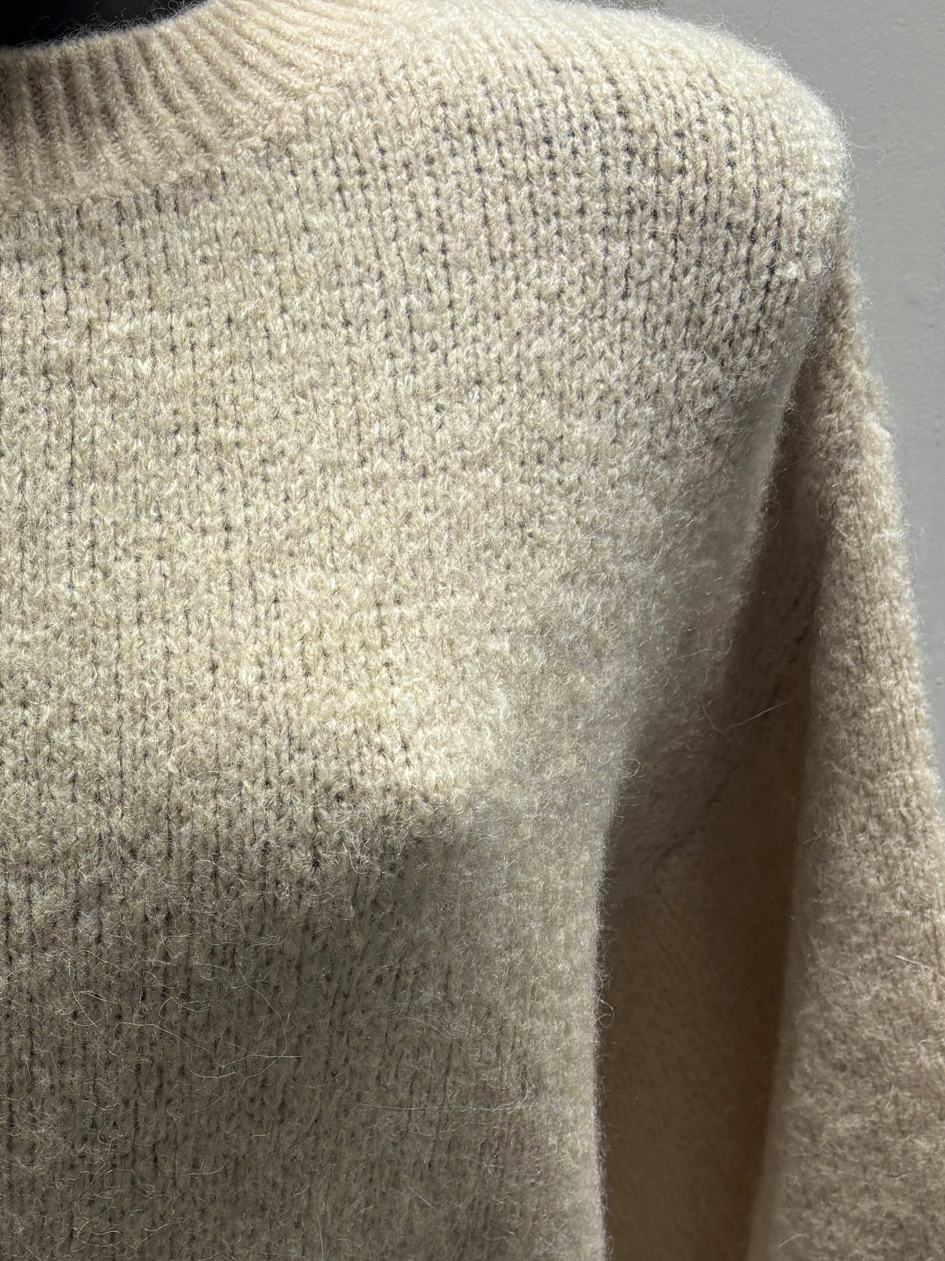 alpaca short sleeve sweater